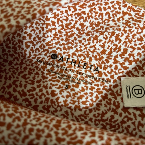 Womens ATHLETA Size XS Salutation Stash Pocket II Textured 7/8 Tight Rust - Picture 6 of 6